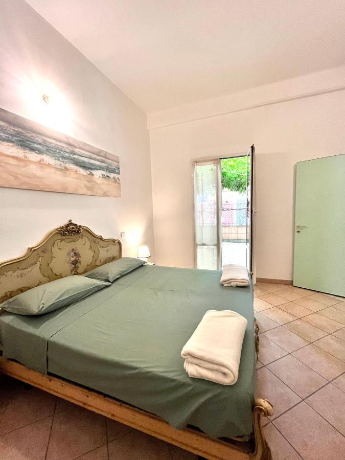 Ferienwohnung Casa Rosa Finale Ligure Exterior foto